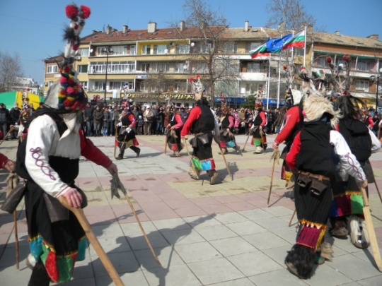 вресовски кукери в айтос